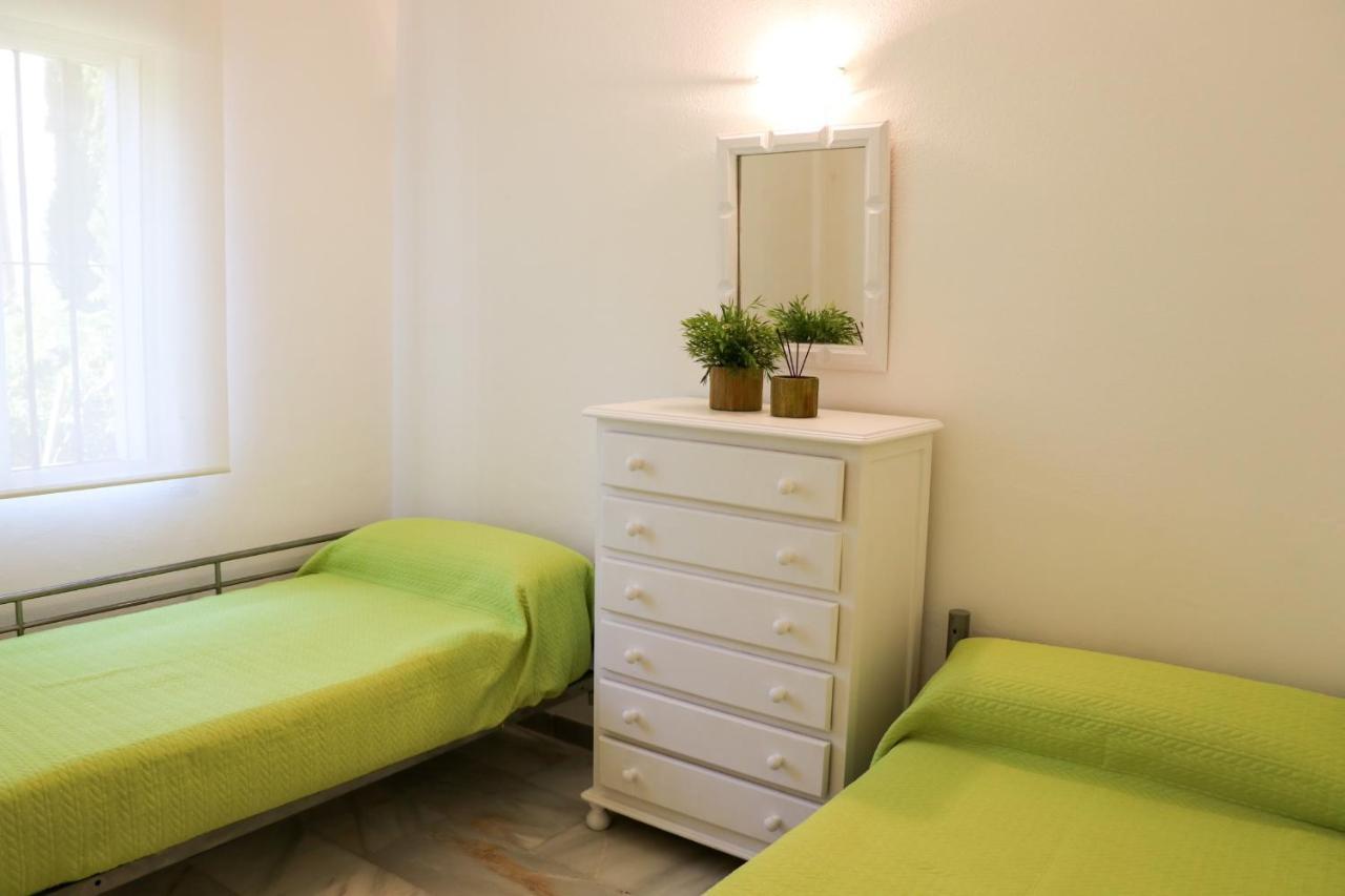 Apartamento 2 Dormitorios Al Lado De La Playa La Cala De Mijas Luaran gambar